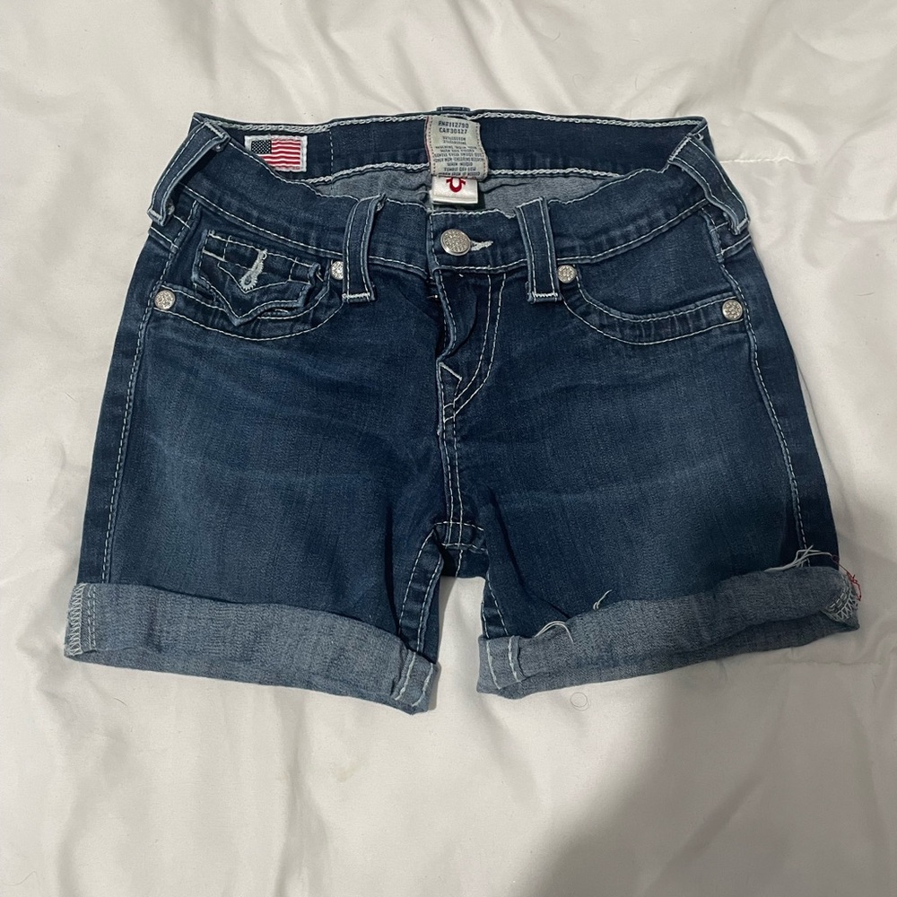 True Religion Shorts, size 26